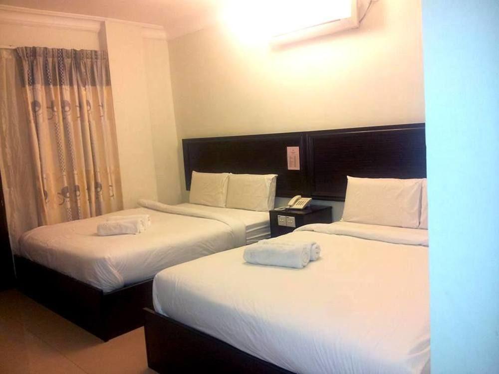 קוטה בארו Hotel Bintang Indah מראה חיצוני תמונה